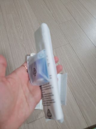 아카라 어두울 때만 켜지는 스마트 무선 센서등 — 5점을 준 리뷰어가 2021년 12월 올린 사용 사진