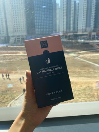 코코몰리 고양이 구강• 헤어볼 데일리 /신장• 요로 데일리 — 5점을 준 리뷰어가 2021년 3월 올린 사용 사진
