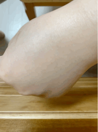 산다화 비타민C 화이트닝 크림 — 5점을 준 리뷰어가 2023년 4월 올린 사용 사진