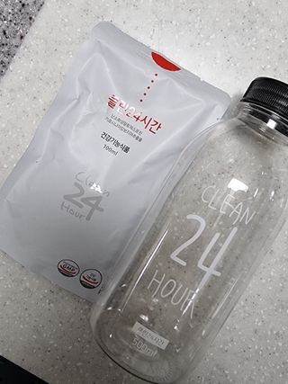 클린24시간 1BOX(5포) + 전용보틀(500ml) — 5점을 준 리뷰어가 2023년 2월 올린 사용 사진