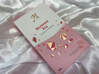 마시다 매혹적인 붉은 빛이 입안 가득히, 비트루트차 — 5점을 준 리뷰어가 2021년 6월 올린 사용 사진