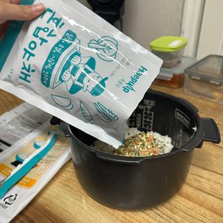 해풀잎 누구나 김밥*1ea [(혼합야채 35g *1ea,  김밥김 (5g, 5ea),  양념간장 (6g, 5ea), 참기름(5g, 2ea)] — 5점을 준 리뷰어가 2022년 11월 올린 사용 사진