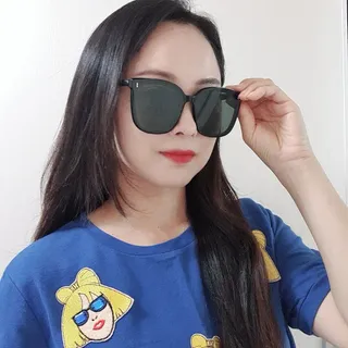 아이엘이 22SS iLe 선글라스_타이디/림피오 — 5점을 준 리뷰어가 2022년 7월 올린 사용 사진
