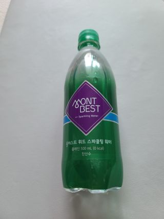 몽베스트 Montbest with Sparkling water Plain 20병 — 5점을 준 리뷰어가 2022년 10월 올린 사용 사진