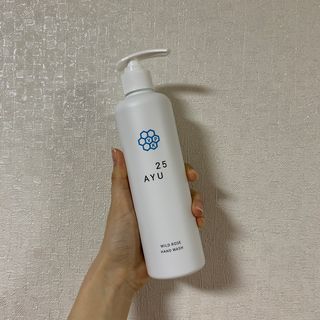 AYU25[아유트웬티파이브]피부 진정, 보습 와일즈 로즈 핸드워시 — 4.5점을 준 리뷰어가 2021년 5월 올린 사용 사진