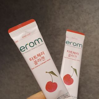 이롬 erom 타트체리 콜라겐 — 5점을 준 리뷰어가 2021년 3월 올린 사용 사진