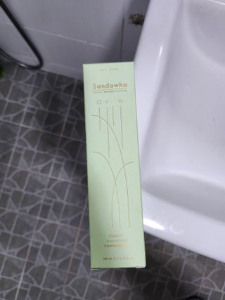 스킨큐어 산다화 순한 클렌징 동백 오일 200ml — 4점을 준 리뷰어가 2023년 5월 올린 사용 사진
