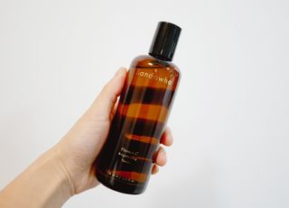 스킨큐어 산다화 비타민c 화이트닝 토너 150ml — 5점을 준 리뷰어가 2021년 12월 올린 사용 사진