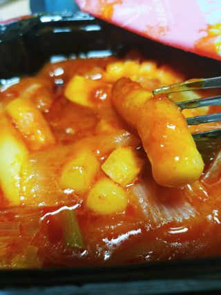 한성기업 무볼레 닭떡볶이+해물떡볶이 2종 세트 — 5점을 준 리뷰어가 2021년 10월 올린 사용 사진