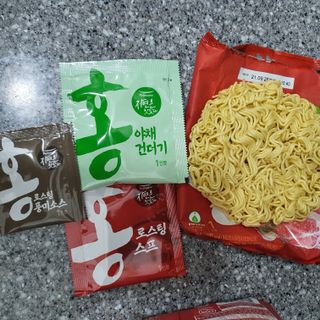[풀무원] 자연은맛있다 정면, 백면, 홍면  세트 — 5점을 준 리뷰어가 2021년 4월 올린 사용 사진