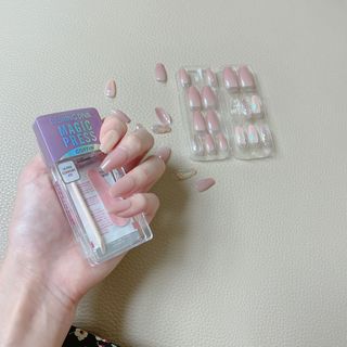데싱디바 매직프레스 가을매니 코핀 5종 중 택1 — 5점을 준 리뷰어가 2021년 9월 올린 사용 사진
