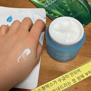 Dr.느루벗 느루벗 모이스쳐 24 크림 — 5점을 준 리뷰어가 2021년 1월 올린 사용 사진