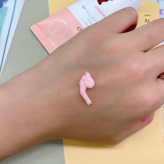 파시 FASCY 高保湿ハンドクリーム40ml+80ml セット — 5점을 준 리뷰어가 2021년 7월 올린 사용 사진