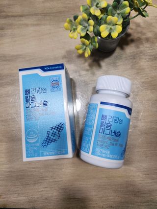 광동생활건강 뼈 건강엔 칼슘마그네슘 90정 3개월분 — 5점을 준 리뷰어가 2023년 5월 올린 사용 사진