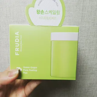 [후르디아] 약산성  모공 필링 패드(70매) — 5점을 준 리뷰어가 2022년 4월 올린 사용 사진