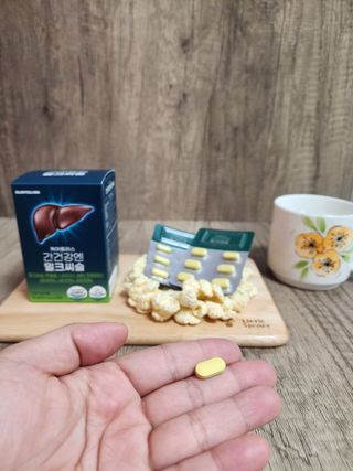 [경남제약헬스케어] 케어플러스 간건강엔 밀크씨슬 500mg 60정/2개월분/비타민B 5종+세레늄 — 5점을 준 리뷰어가 2024년 1월 올린 사용 사진