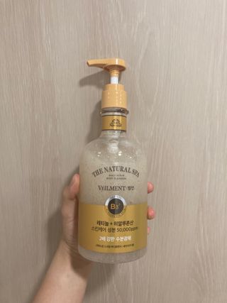 벨먼 내추럴스파 수분광채 스크럽 바디워시 600ml 5종 — 5점을 준 리뷰어가 2022년 5월 올린 사용 사진