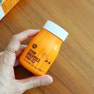 앙팡 츄어블 비타민D 1000 IU 130mg x 90정 — 5점을 준 리뷰어가 2023년 1월 올린 사용 사진