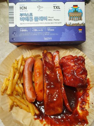 [테이스티나인] [레디잇x부루마불] 부어스트 바베큐 플래터 1000g — 5점을 준 리뷰어가 2022년 4월 올린 사용 사진