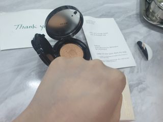 하멜 비건 아쿠아 글로우 제로핏 쿠션 — 5점을 준 리뷰어가 2022년 8월 올린 사용 사진