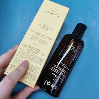 스킨큐어 산다화 비타민c 화이트닝 토너 150ml — 5점을 준 리뷰어가 2022년 2월 올린 사용 사진
