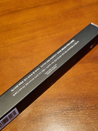 씨스터앤 퍼펙트 엣지 브러쉬 펜 라이너 2종 택 1 — 2점을 준 리뷰어가 2022년 1월 올린 사용 사진