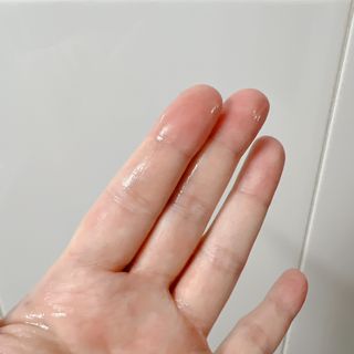 스킨1004 [SKIN1004] 마다가스카르 센텔라 라이트 클렌징 오일 200ml — 5점을 준 리뷰어가 2024년 7월 올린 사용 사진