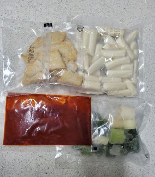 응큼떡볶이 — 5점을 준 리뷰어가 2021년 3월 올린 사용 사진