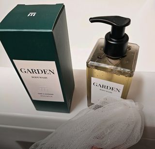 테이크어샤워 쿠팡) 가든 바디워시 GARDEN BODY WASH 250ML — 5점을 준 리뷰어가 2025년 9월 올린 사용 사진