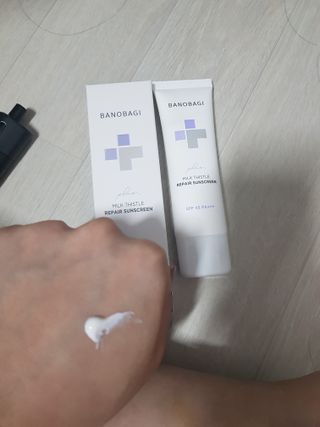 바노바기 코스메틱 바노바기 밀크씨슬 리페어 시카 선스크린 플러스 50ml — 4점을 준 리뷰어가 2023년 2월 올린 사용 사진