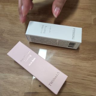 [트윙클라] 안티멜라 수딩 워터밤+안티링클 샤이닝 멀티밤 — 5점을 준 리뷰어가 2022년 6월 올린 사용 사진