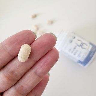 프리마인 평생 써야하는 관절의 건강을 위한 완벽설계 솔루션 관절n마디케어 플러스 120정 — 5점을 준 리뷰어가 2021년 10월 올린 사용 사진