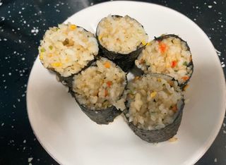 해풀잎 누구나 김밥*1ea [(혼합야채 35g *1ea,  김밥김 (5g, 5ea),  양념간장 (6g, 5ea), 참기름(5g, 2ea)] — 3점을 준 리뷰어가 2022년 7월 올린 사용 사진