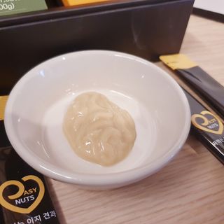 짜먹는 이지견과 짜먹는 이지아몬드, 짜먹는 이지허니피넛, 짜먹는 이지캐슈넛 각 10g X  10포 — 5점을 준 리뷰어가 2021년 3월 올린 사용 사진