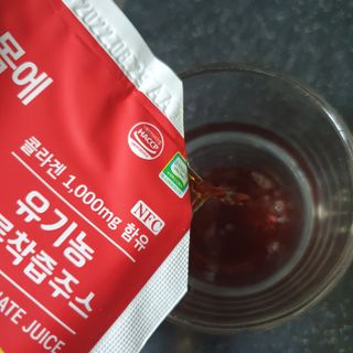농업회사법인조은 유기농 석류 NFC 착즙주스 70ml 30포 — 5점을 준 리뷰어가 2021년 10월 올린 사용 사진