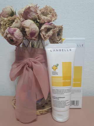 랑벨 비타 에너지 잡티 크림 75ml (피부 속 기미완화크림) — 5점을 준 리뷰어가 2022년 5월 올린 사용 사진