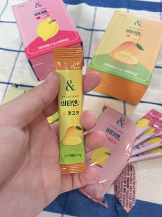 비타앤C 레몬맛, 망고맛 — 4.5점을 준 리뷰어가 2021년 7월 올린 사용 사진