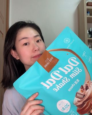 달달슬림쉐이크 프리 (릴스) 달달슬림 맛있는 단백질 쉐이크 파우치 다이어트 식사대용 프로틴 파우더 보충제 — 5점을 준 리뷰어가 2025년 8월 올린 사용 사진