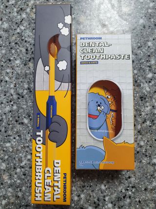 Pethroom 페스룸 PETHROOM DENTAL CARE SET 페스룸 덴탈 케어 세트 / 덴탈 클린 칫솔 + 덴탈 클린 치약 — 5점을 준 리뷰어가 2021년 1월 올린 사용 사진