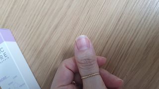 뷰젤 매직케어 네일솔루션 손발톱 보습 영양제 펜슬타입 5ml — 5점을 준 리뷰어가 2022년 3월 올린 사용 사진