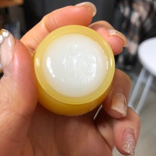 [후르디아] 올리브영 꿀과즙 립밤 2종 (블루베리/석류) — 5점을 준 리뷰어가 2022년 1월 올린 사용 사진