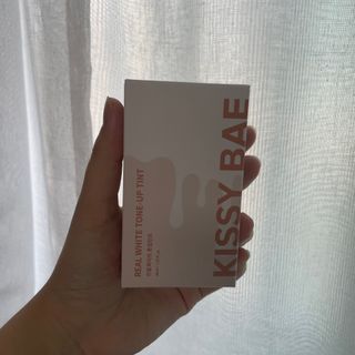KISSY BAE 키시베이 키시베이 리얼화이트 톤업틴트 — 5점을 준 리뷰어가 2021년 7월 올린 사용 사진