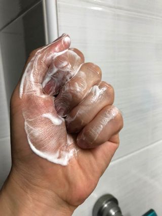 [갸스비] 지성 남성을 위한 포어케어 클렌징폼 — 4점을 준 리뷰어가 2021년 8월 올린 사용 사진
