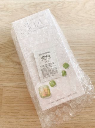 데싱디바 글레이즈 젤네일 별빛유리네일 6종_랜덤발송 — 5점을 준 리뷰어가 2021년 8월 올린 사용 사진