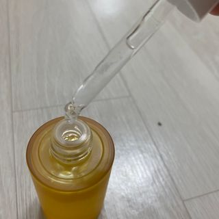 체르엠 스템앤셀 비타민 브라이트닝 에센스 30ml 1개 — 5점을 준 리뷰어가 2021년 9월 올린 사용 사진