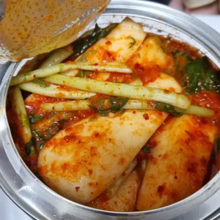 셰프애찬 알타리김치 총각김치 1kg — 5점을 준 리뷰어가 2022년 10월 올린 사용 사진