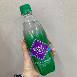 몽베스트 Montbest with Sparkling water Plain 20병 — 5점을 준 리뷰어가 2022년 6월 올린 사용 사진