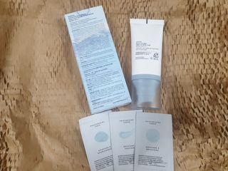 [스킨1004] 마다가스카르 센텔라 히알루-시카 워터핏 선세럼 50ml — 5점을 준 리뷰어가 2024년 5월 올린 사용 사진