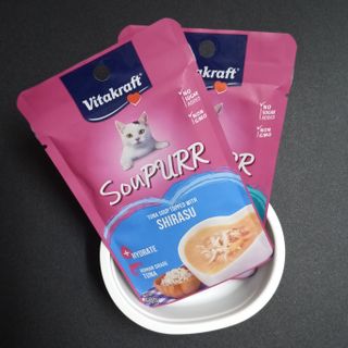 비타크래프트 고양이 수프 50g 3가지맛 x4팩씩 총 12팩 — 5점을 준 리뷰어가 2021년 10월 올린 사용 사진