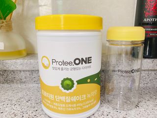 프로티원 단백질쉐이크 녹차맛 2주분 1통+보틀 — 5점을 준 리뷰어가 2021년 8월 올린 사용 사진